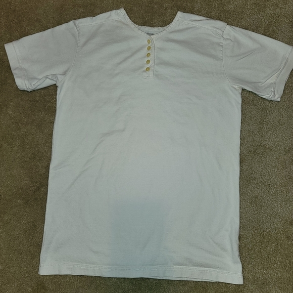 Red Ridge Mtn Outfitters top - Picture 2 of 4